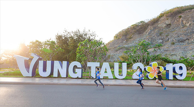 Vũng Tàu sẽ là điểm hẹn lý tưởng cho người yêu chạy bộ cả nước giao lưu, gặp gỡ và tranh tài cùng những VÐV hàng đầu quốc gia vào cuối tháng 3 này. ​Ảnh: Ngô Lộc ​