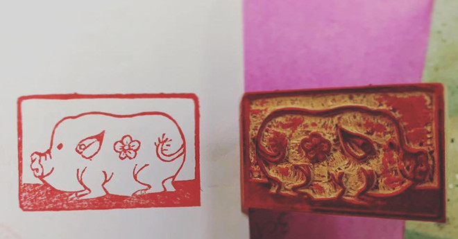 Thay vì viết, vẽ lên di tích, người trẻ có con dấu cá nhân để chơi 