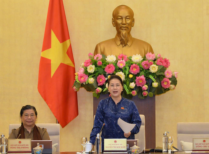 Chủ tịch Quốc hội Nguyễn Thị Kim Ngân phát biểu bế mạc Phiên họp thứ 37 của Ủy ban Thường vụ Quốc hội. Ảnh: Quang Khánh