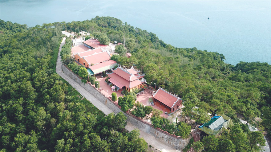 Hàng loạt đảo trên vịnh Bái Tử Long bị các đại gia chiếm giữ trái phép 