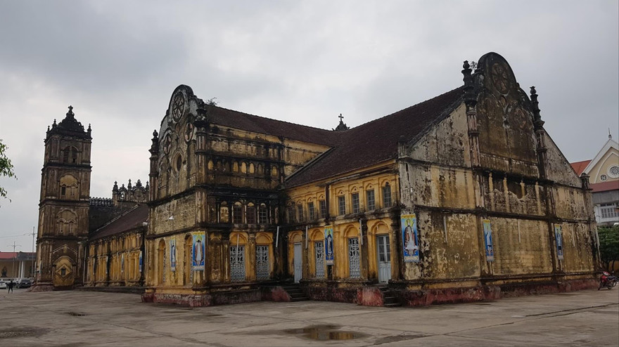 Toàn cảnh Nhà thờ Bùi Chu trước ngày hạ giải 