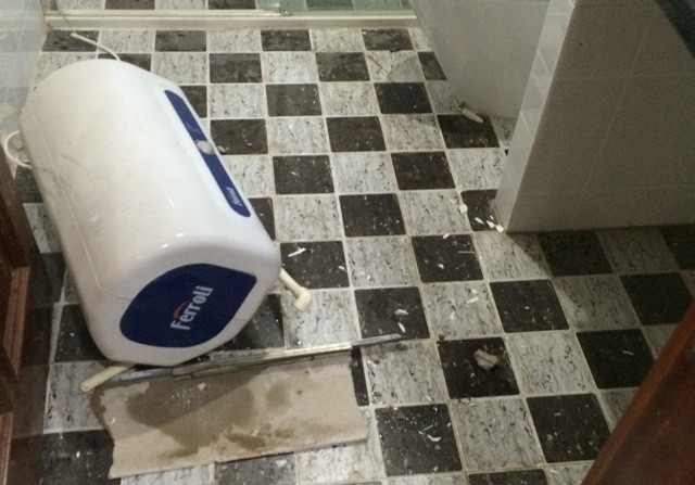 Sự việc nhanh chóng được thông báo tới chủ đầu tư, song vẫn chưa được khắc phục