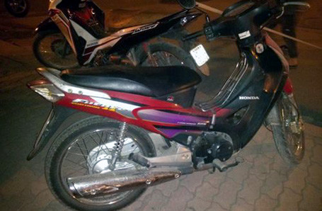 Vừa 'nhảy' được xe máy, bị 141 tóm gọn