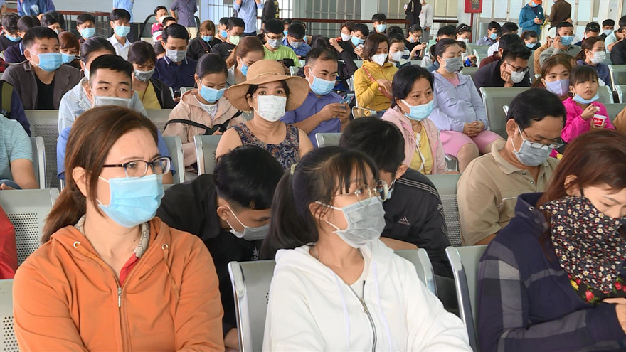 Chỉ trong thời gian ngắn, hành khách đã trả lại hàng chục nghìn vé tàu Tết