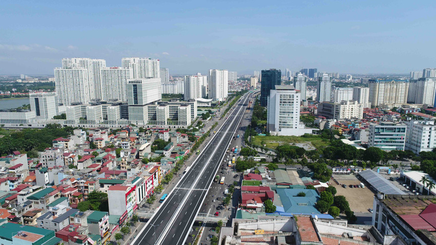  Vành đai 3 trên cao tại Hà Nội đoạn Mai Dịch – cầu Thăng Long, dự án đòi hỏi công nghệ thi công phức tạp có sự đóng góp lớn của Cienco4