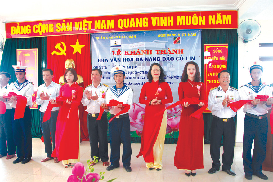 Agribank trao tặng và khánh thành công trình Nhà văn hóa Đa năng trên đảo Cô Lin – Trường Sa năm 2018