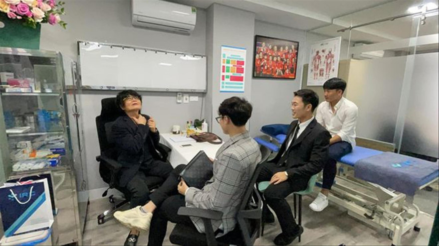 Sự ra đời của IRC hứa hẹn giúp các cầu thủ được chăm sóc, điều trị chấn thương tốt hơn. Ảnh: Như Đạt 