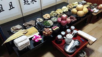 Mâm cỗ gia tiên tết âm của người Hàn. Nguồn: Internet