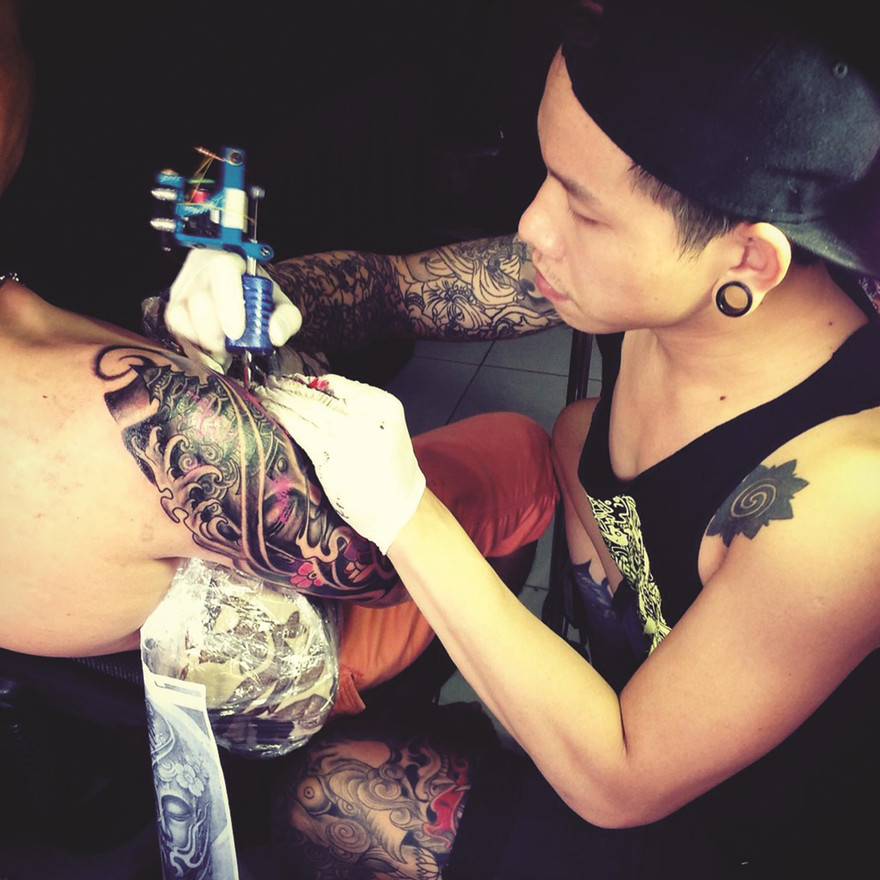 Trào lưu xăm hình trong giới trẻ đang có những ý kiến trái chiều. Ảnh: H.V 