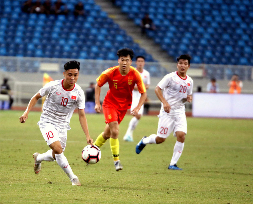 ĐT U22 Việt Nam hiện nay có sự kế thừa và tiếp nối để duy trì lối chơi đã được thày Park định hình cho ĐTQG và ĐT U23 Việt Nam. Ảnh: VFF