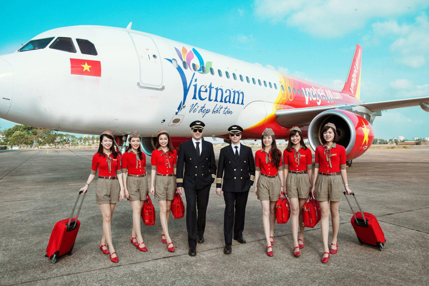 Khốc liệt cạnh tranh nhân lực hàng không