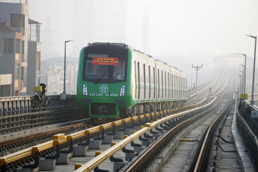 Đường sắt trên cao Hà Đông - Cát Linh. Ảnh: Hồng Vĩnh