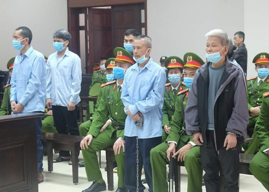 Các bị cáo tại phiên phúc thẩm 