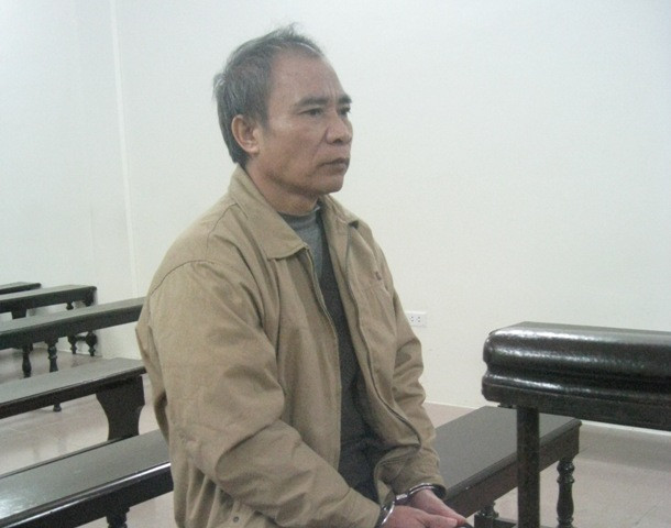 Chỉ vì giât phút nông nổi, người đàn ông đã sang tuổi lục tuần mất 14 năm trong trại giam để suy ngẫm những sai phạm của mình. Ảnh: Bắc Hà