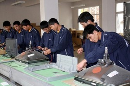 Nhiều cơ sở dạy nghề được thành lập, đầu tư xây dựng nhưng không tuyển đủ học sinh, sinh viên.