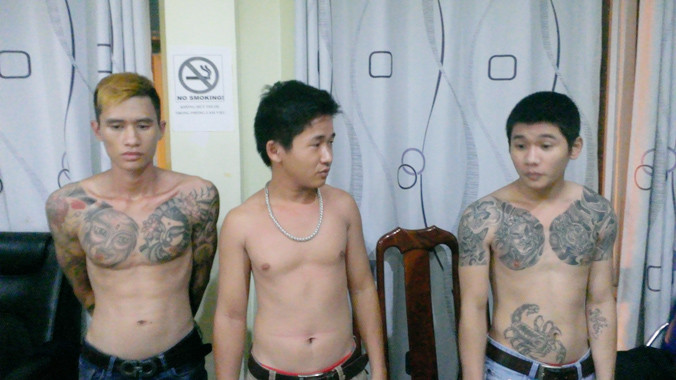 Khống chế giám đốc ở nhà riêng đòi nợ tiền tỷ