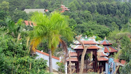 Biệt phủ xây trái phép ở rừng Hải Vân 