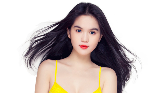 Ngọc Trinh: Đại gia đình lên báo