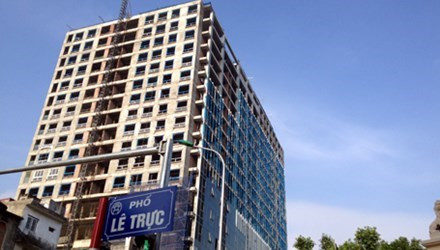 Thẩm định phương án 'cắt ngọn' cao ốc 8B Lê Trực