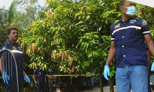 Cảnh sát Bangladesh điều tra hiện trường vụ sát hại ở thị trấn Kaunia