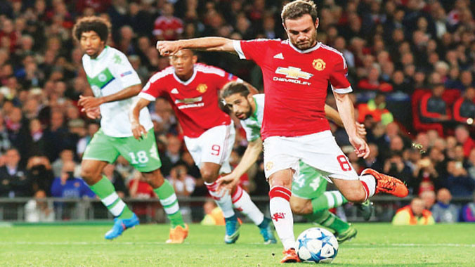 Juan Mata góp công lớn trong chiến thắng của M.U rạng sáng qua ở vòng bảng Champions League. Ảnh: GETTY IMAGES