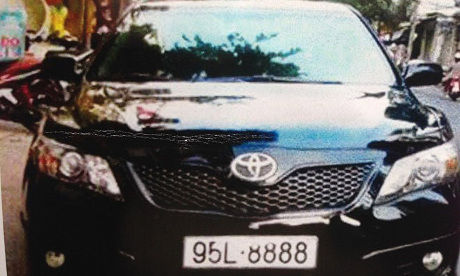 Chiếc xe gặp nạn. Ảnh: Lao Động