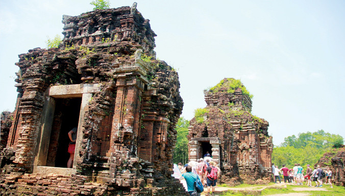 Di sản Mỹ Sơn, một trong những cảnh quan thu hút du khách Ấn Độ. Ảnh: Toan Toan