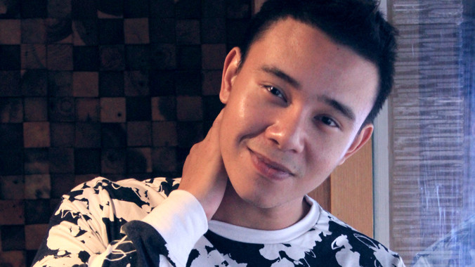 Sau chuyến xuất ngoại lưu diễn lần đầu, Đông Hùng dự định ra mini-album vào dịp Tết. Ảnh: N.M.Hà