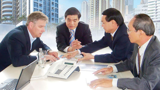 Lãnh đạo Tập đoàn Sao Mai bàn chiến lược với đối tác.