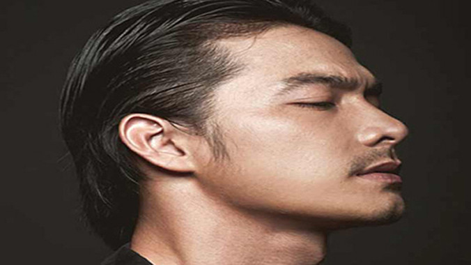 Quách Ngọc Ngoan: Tự phong danh hiệu