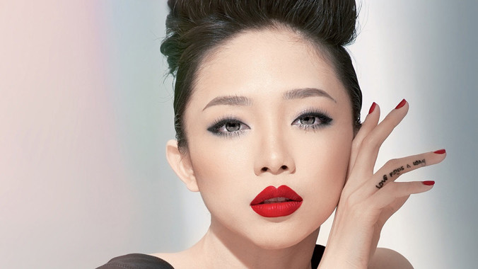 Tóc Tiên: Cũng 'lẫn'