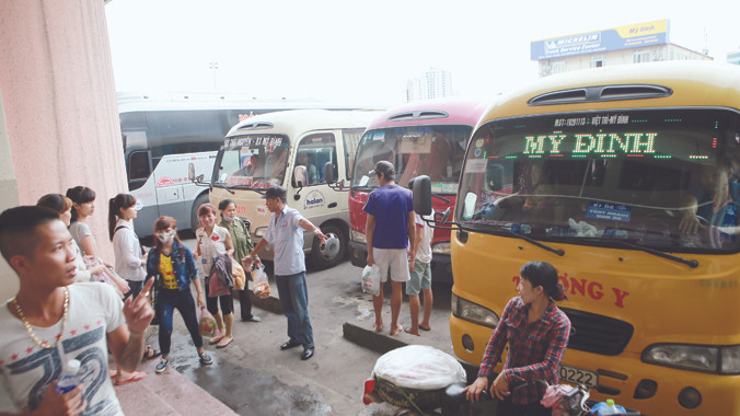 Bến xe Mỹ Đình, Hà Nội. Ảnh: Như Ý