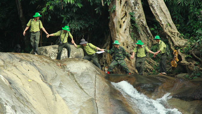 Phải rất vất vả để đặt được chân lên đỉnh Tà Đùng.