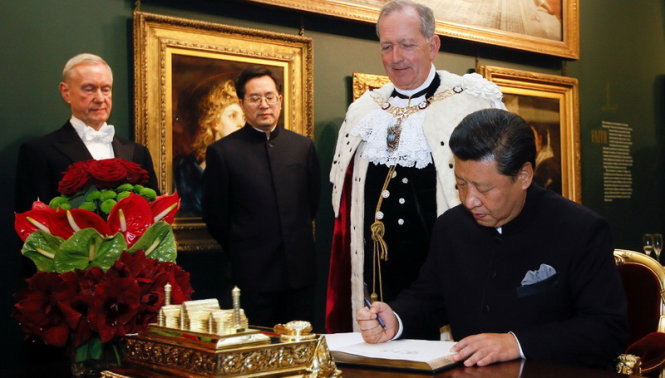 Ông Tập Cận Bình trong chuyến thăm lần đầu tiên đến Anh