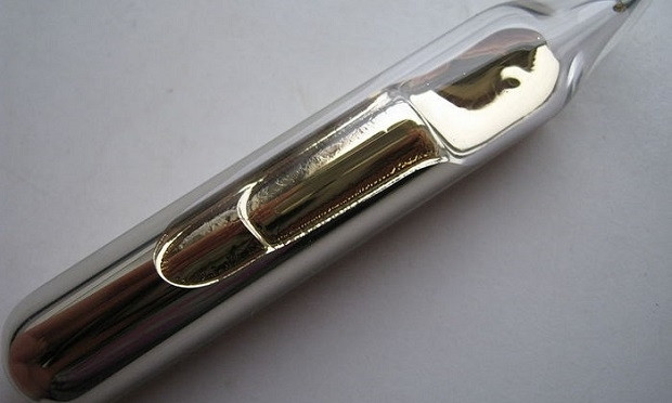 Mẫu chất độc cesium