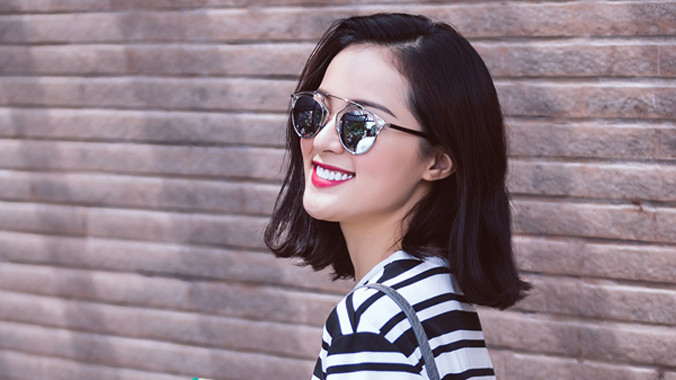 Hạ Vy: Nổi như cồn vì yêu đại gia