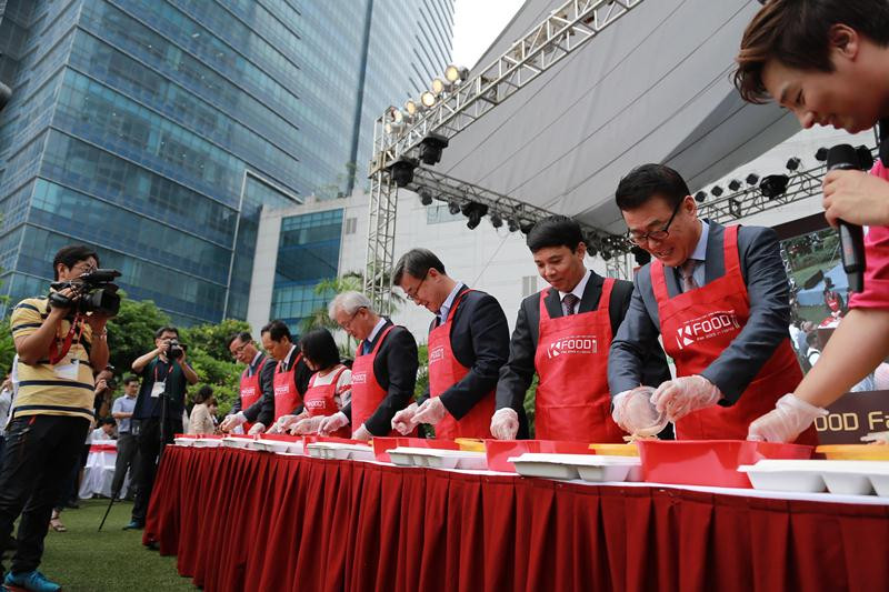 Trải nghiệm ẩm thực Hàn Quốc tại Hà Nội