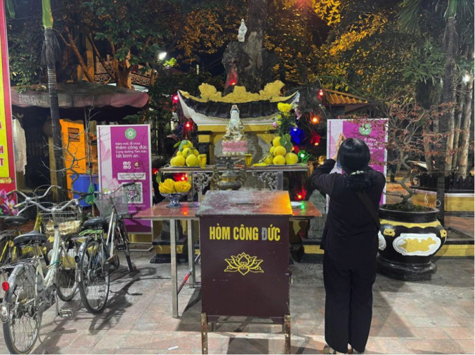 Công đức từ xa