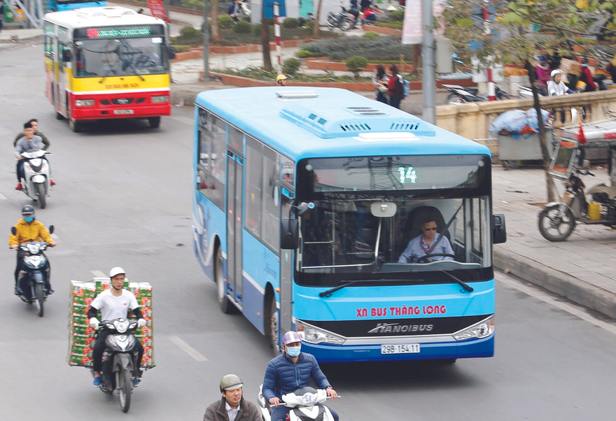 Nhiều khó khăn trong năm 2020 nhưng xe buýt Transerco vẫn giữ hoạt động ổn định Ảnh: Như Ý 