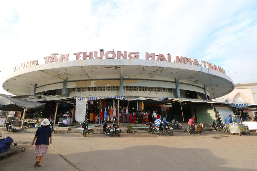 Chợ Đầm Tròn Ảnh: L.X 