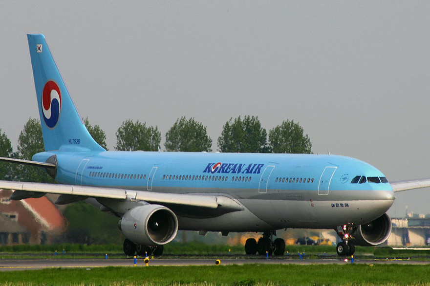 Một chiếc Airbus A330 của hàng không Hàn Quốc.