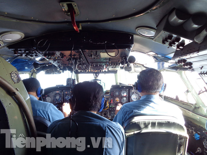 Cận cảnh truy tìm Boeing mất tích từ trên không