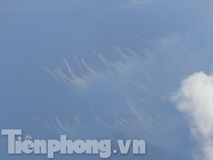 Vết dầu loang do lực lượng tìm kiếm cứu nạn Việt Nam phát hiện.