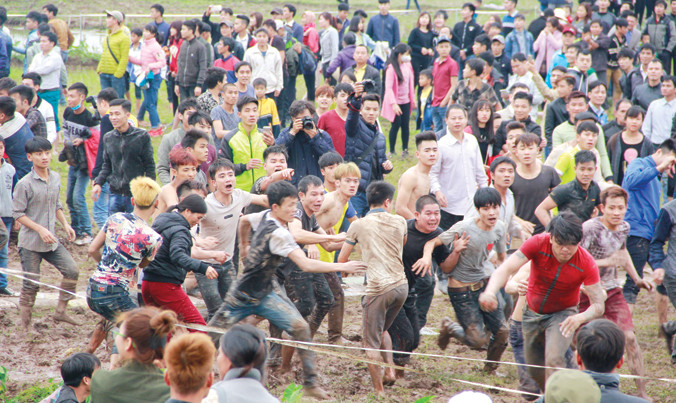 Vỡ trận hội phết ở Hiền Quan, tuy nhiên không xảy ra thương tích Ảnh: Nguyên Khánh