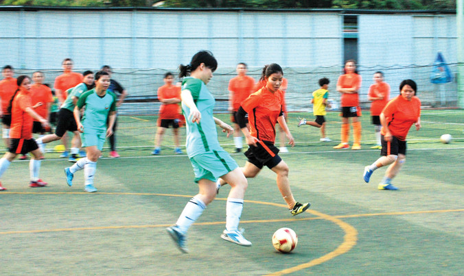 Kiều nữ Sài thành lấn sân Vua