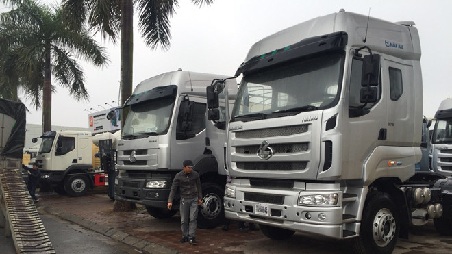 Xe tải Cheng Long tại showroom Hải Âu (Long Biên, Hà Nội)