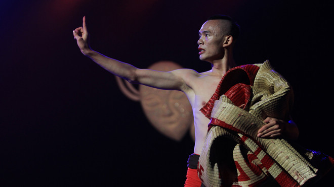 Chú Tễu 'bốn phương trời' và chuyện nhịn yêu để múa