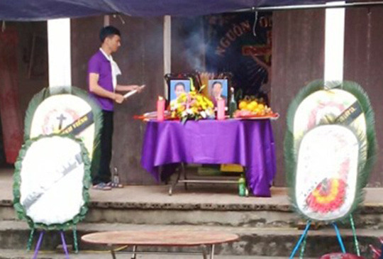 Vụ tai nạn giao thông nghiêm trọng xảy ra trên Quốc lộ 10, qua huyện Kim Sơn, tỉnh Ninh Bình khiến 2 bố con ông Vũ Văn Vĩnh tử vong vào ngày 26-1 (tức 29 Tết). 