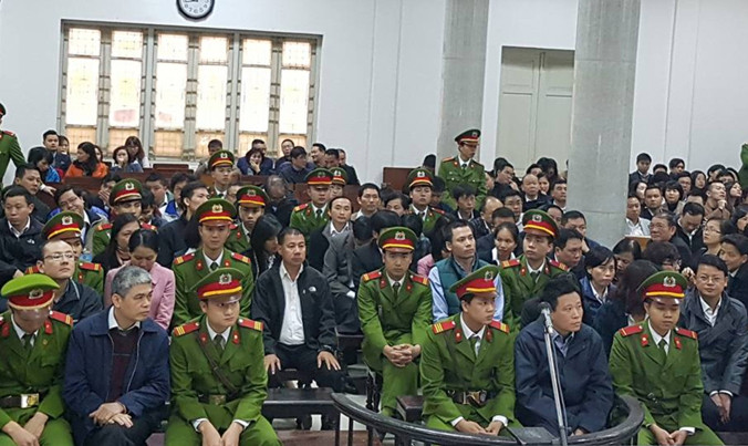 Các bị cáo tại tòa