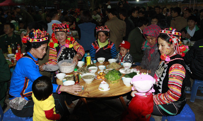 Tết của đồng bào dân tộc Hà Nhì là ngày hội ở vùng đất ngã ba biên giới xã Sín Thầu (Mường Nhé, Điện Biên). Ảnh: Xuân Tùng